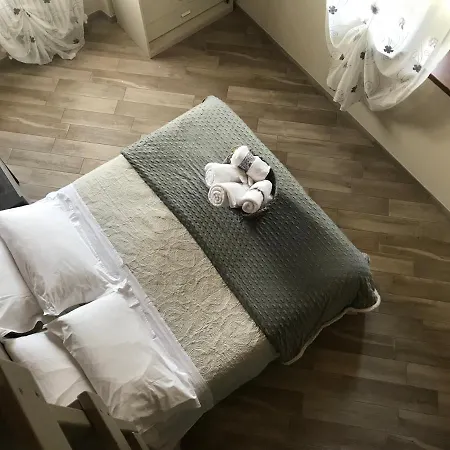 Il Cornio Alloggio per agriturismo *